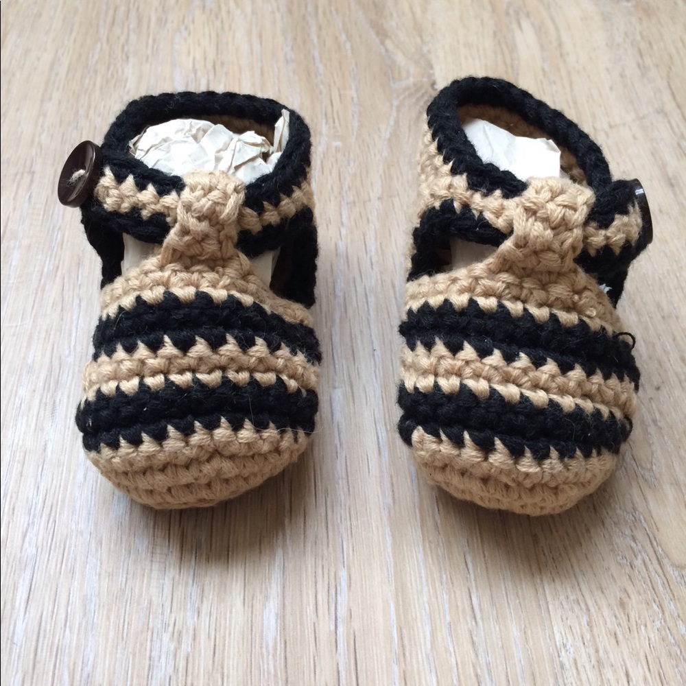 New baby boy walker shoes size 3-6 months
